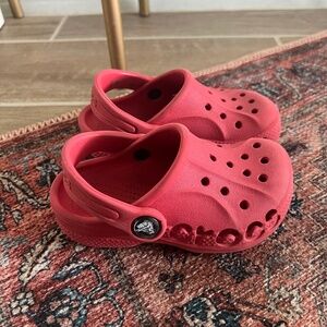 CROCS - Red - Size 7 Toddler